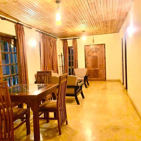 נוארה אליה Golden King Cottage מראה חיצוני תמונה